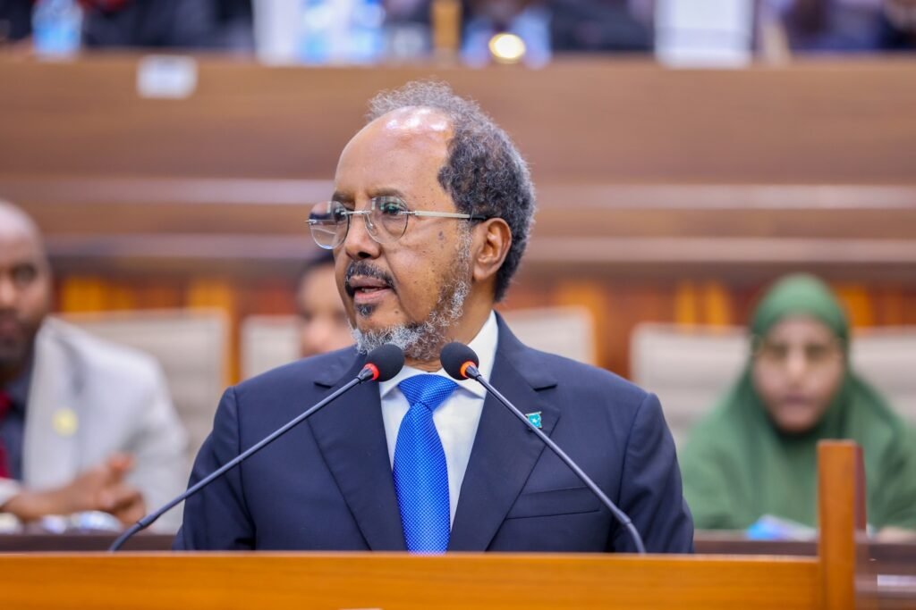 Somalia's President Mulled Full Support to Puntland in the Battle Against ISIS